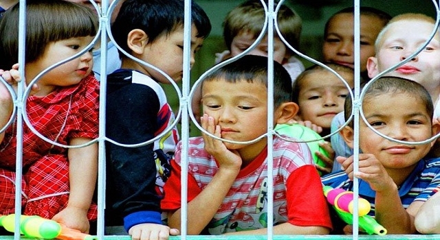 В Казахстане формируется республиканский банк данных детей-сирот